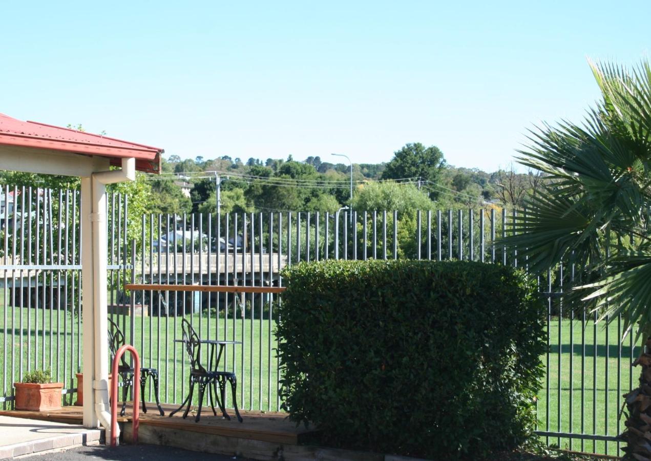 Club Motel Armidale Exterior photo